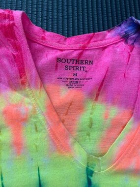 Southern Spirit Tie-Dye V-Neck Tee - Neon Rainbow